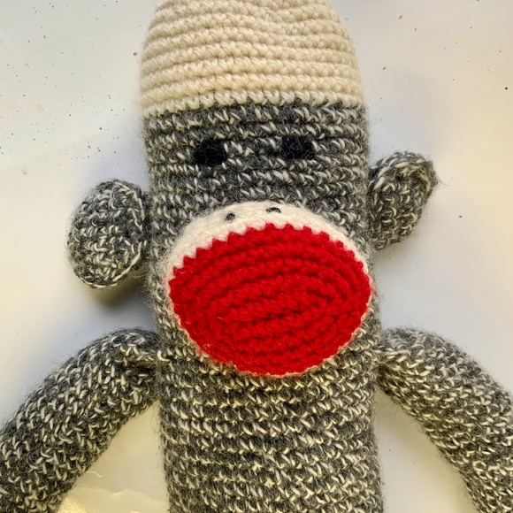 Two large sock monkeys friends - crochet in green and grey/salt and pepper - Picture 3 of 4